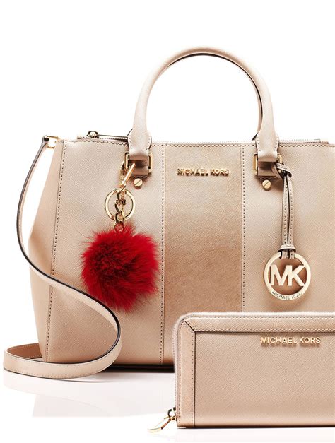 which purses cost more coach or michael kors|Michael Kors purses outlet.